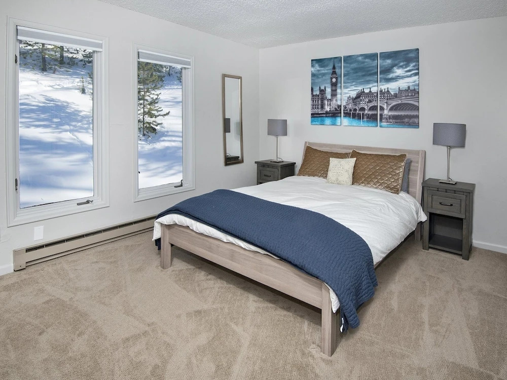 2338 Tahoe Drive