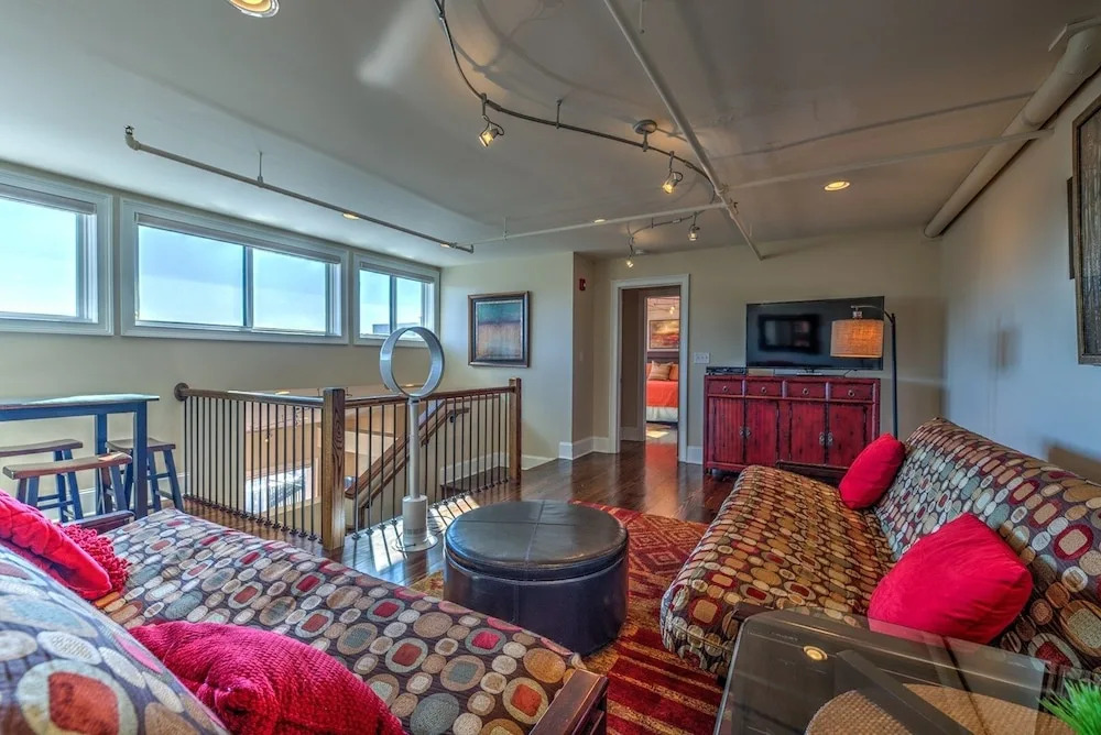 Heart of Asheville - 4 Br Home