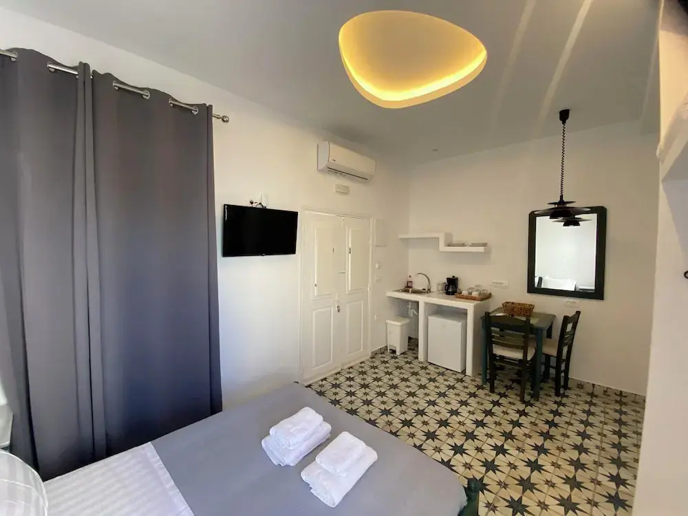 High Point Apartments Fira