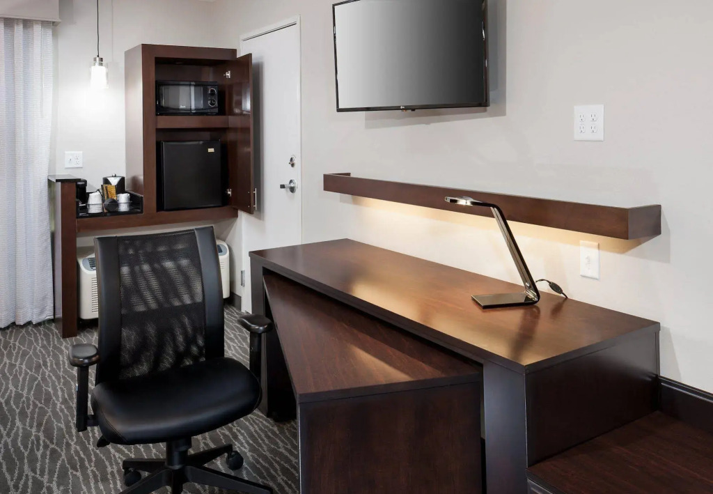 Courtyard by Marriott Dallas Plano/Richardson