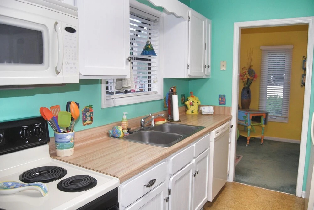 902 Tiffany Lane 3 Bedrooms 2 Bathrooms Home