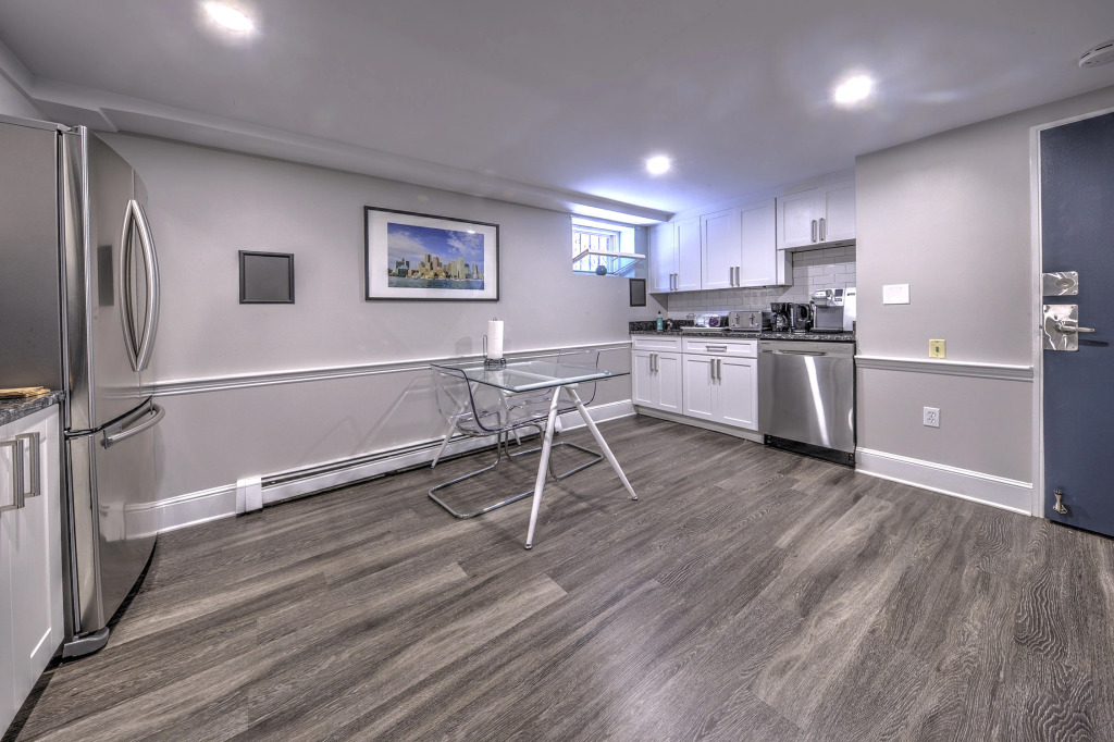 Awesome studio in South End with wifi and parking