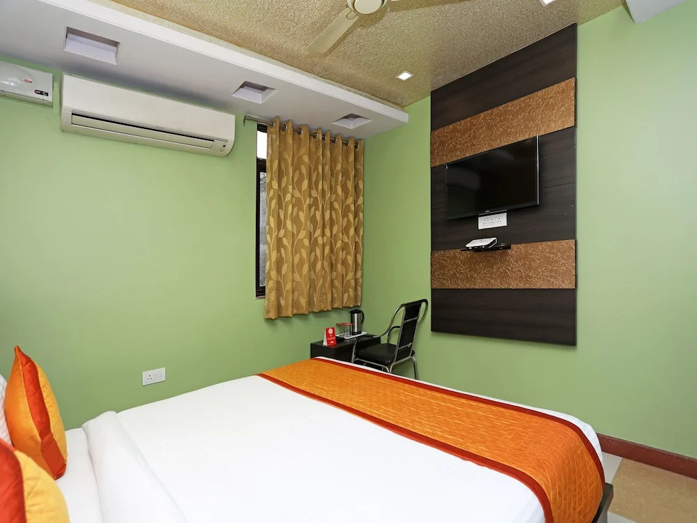 Hotel Tiwari