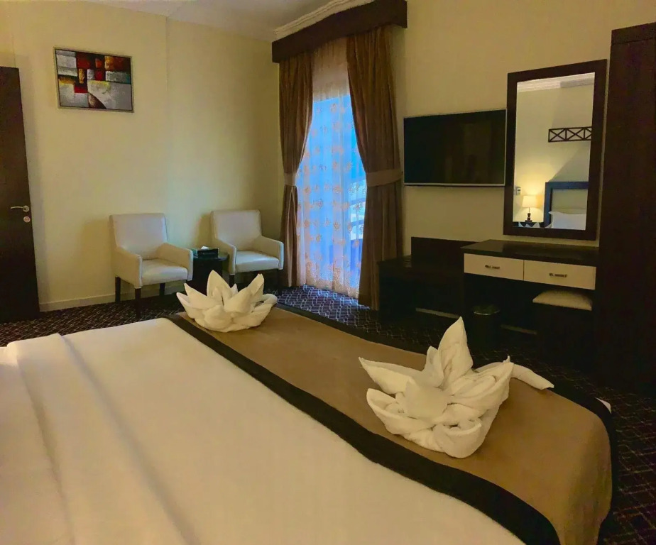 la hoya hotel suites
