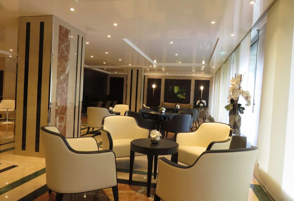 Nash Airport Hotel