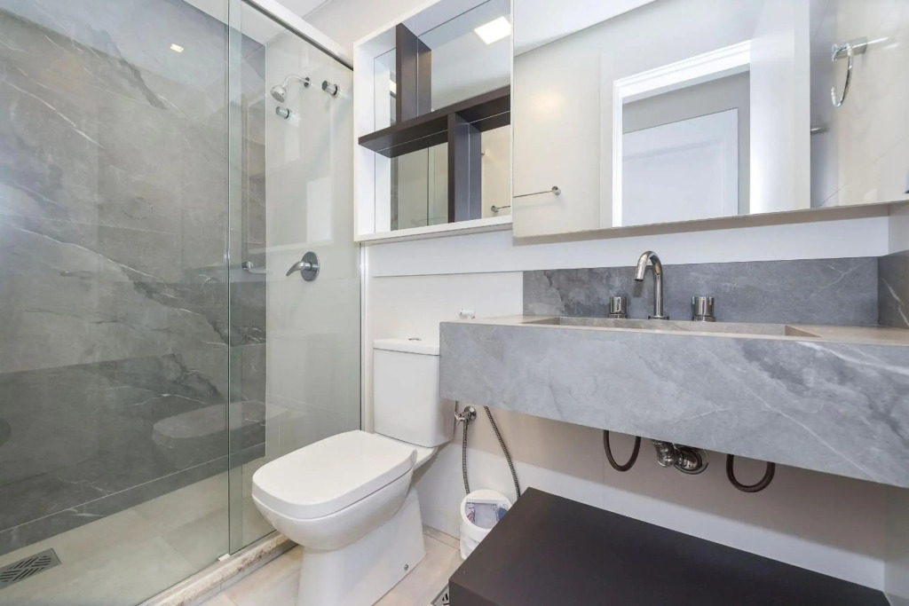 Porto Madero 104 - Apartamento no centro de Bombinhas - Rooftop com piscina e academia - À poucos metros da praia