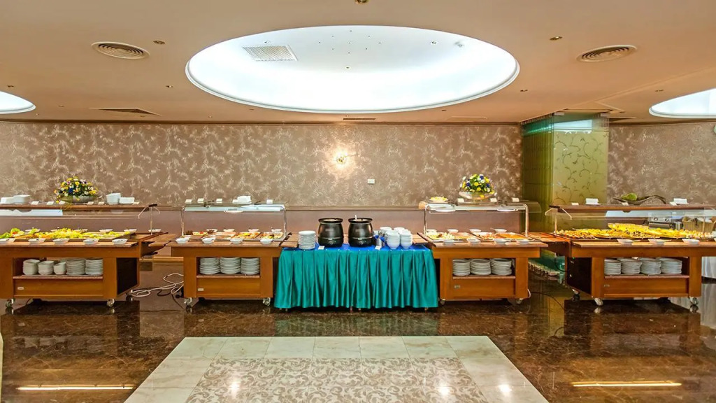 Hotel International