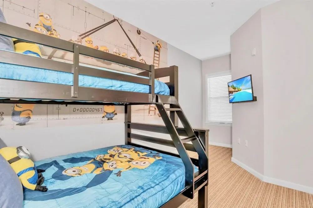 3BR Condo with Pool - Near Disney