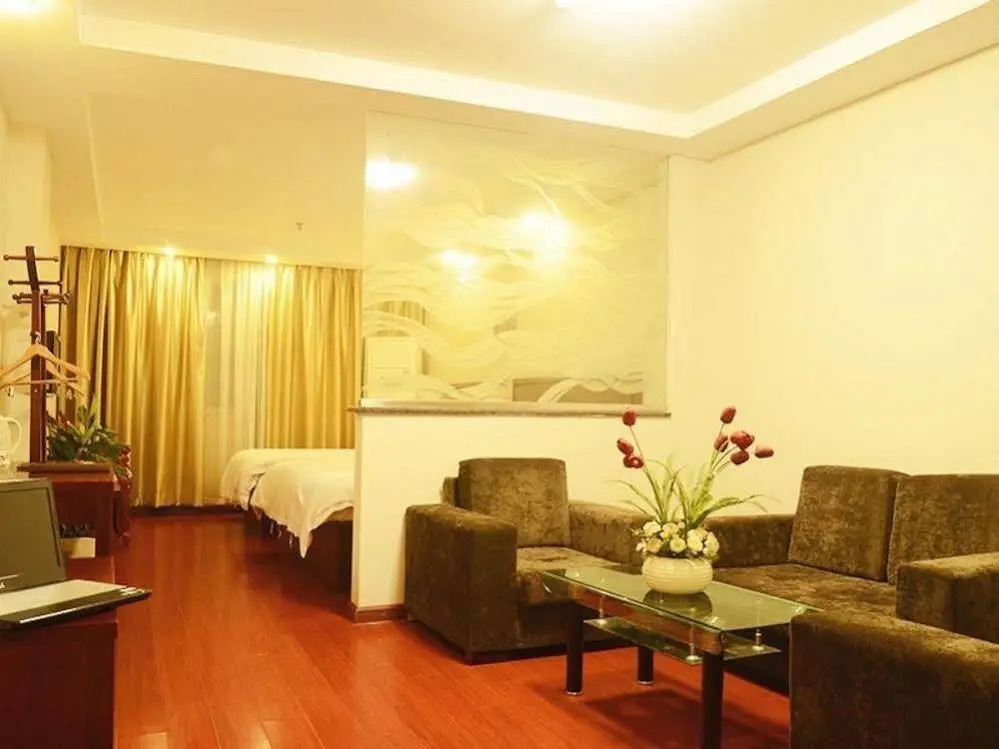 Greentree Inn - Jingdezhen Plaza North Road