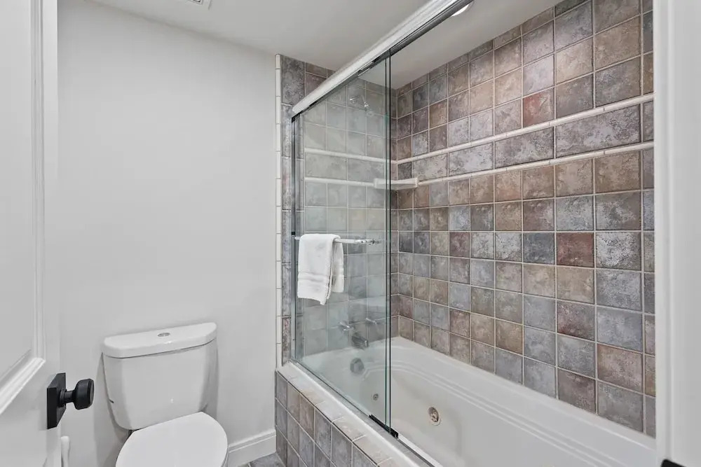 Trail's End Lodge at Deer Valley Resort - Two Bedroom Residence with Den and Spa #103 2 Condo