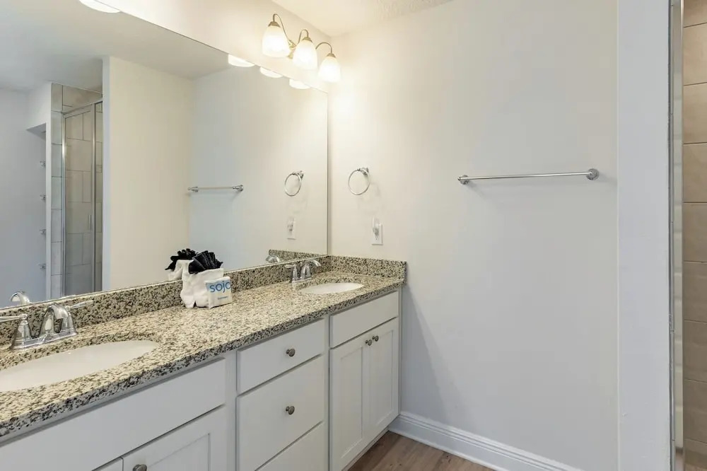 Santa Rosa Hideaway by Avantstay Pet Friendly 6 Mins to Beach!