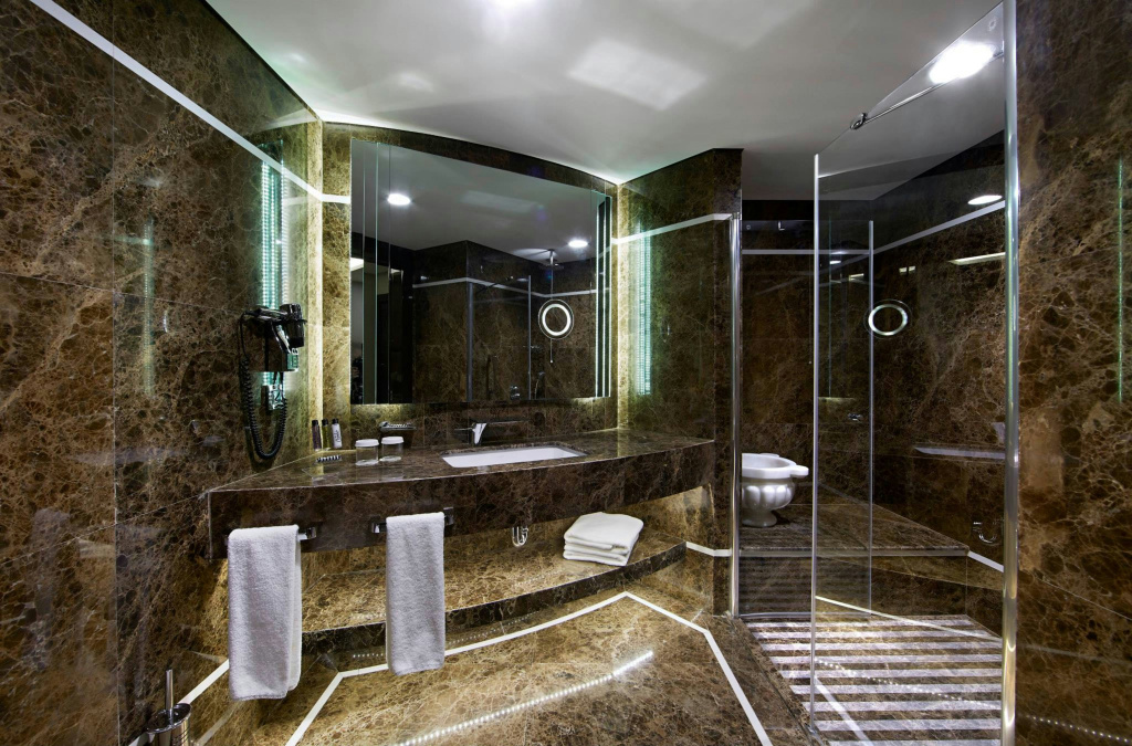 DoubleTree by Hilton Istanbul Gayrettepe