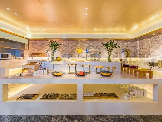 LAVANDE HOTELS (Beijing Capital Airport New National Exhibition Store)