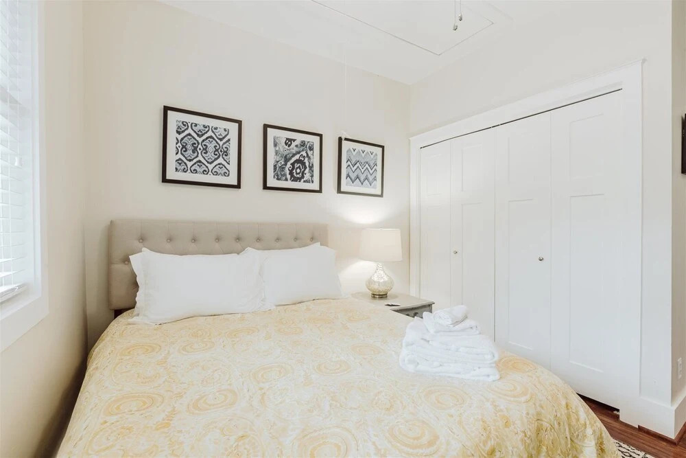 Beechwood Ave, 303