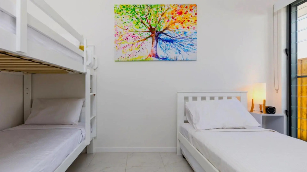 Canopy House - Palm Cove