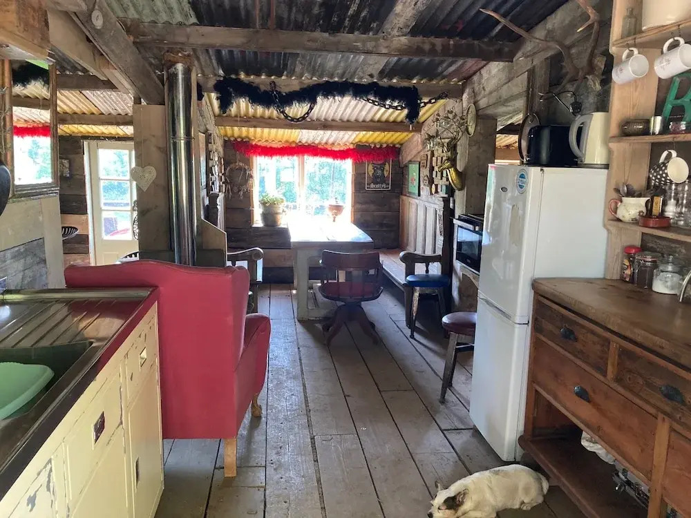 2 Guests - Pet Friendly - Traditional Gypsy Vardo