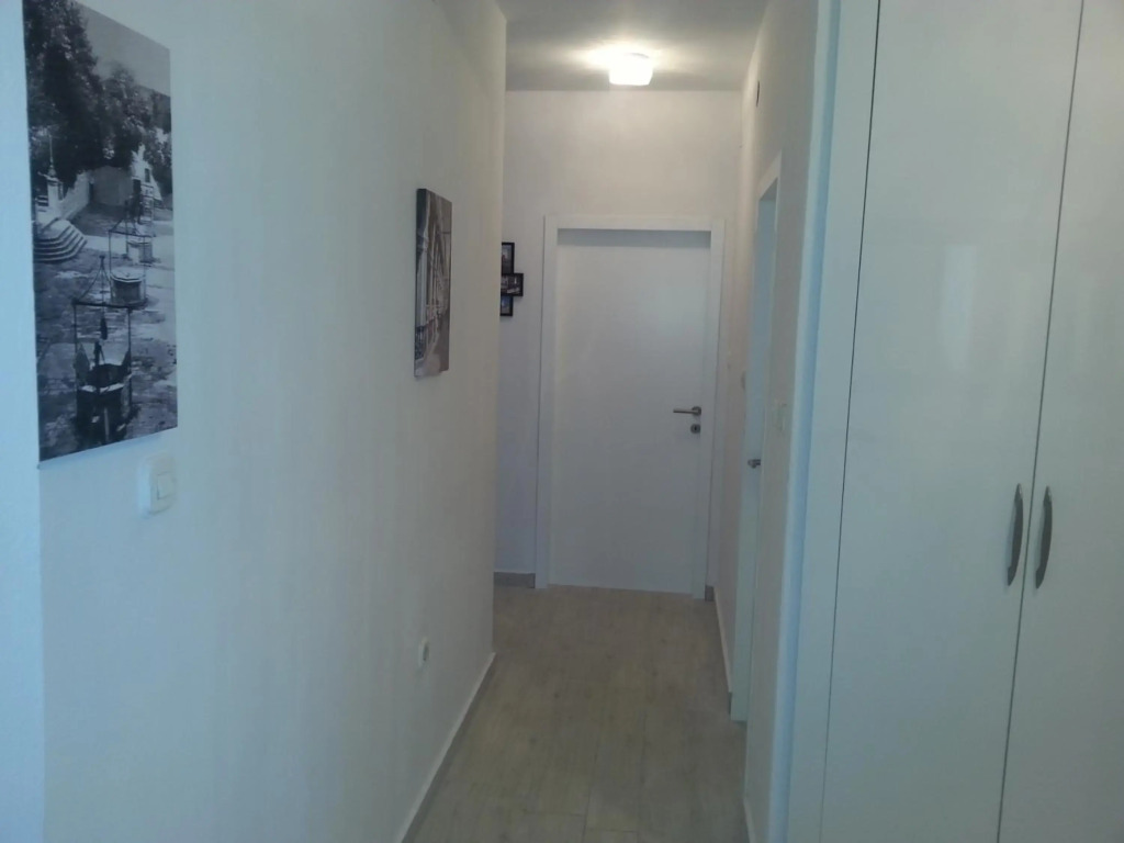 Apartments Roncevic