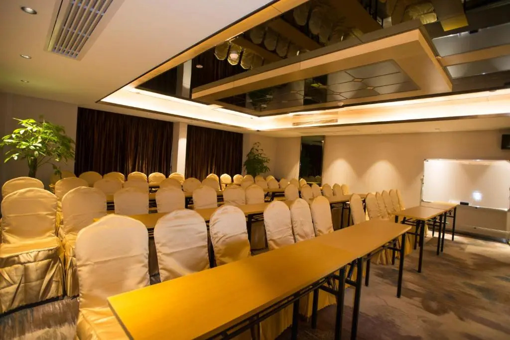 Days Hotel by Wyndham Guilin
