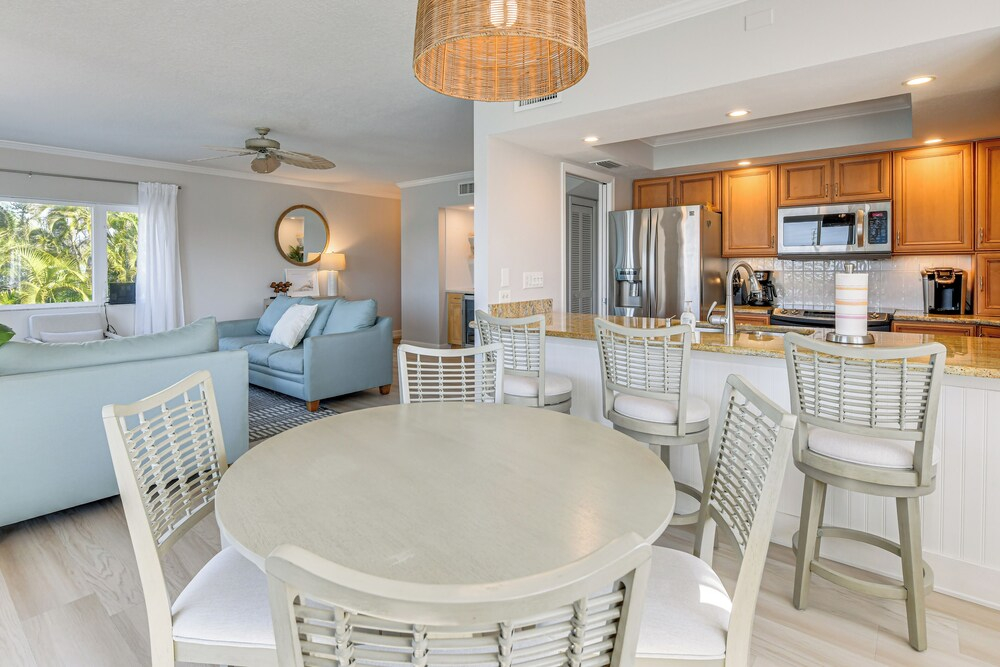 Waterfront Nokomis Condo < Half Mile to Beach!
