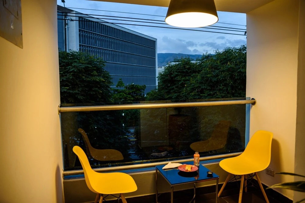 Alma Hotel
