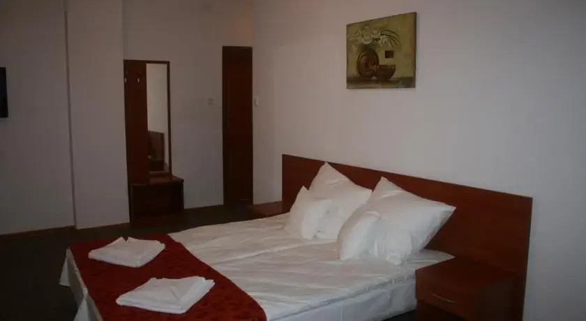 Villa Plaza