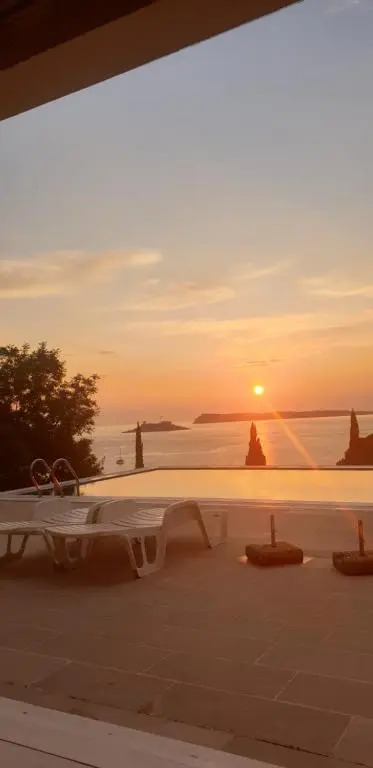 Apartments Marovic