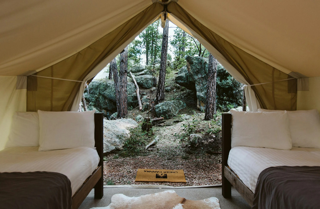 Under Canvas Mount Rushmore