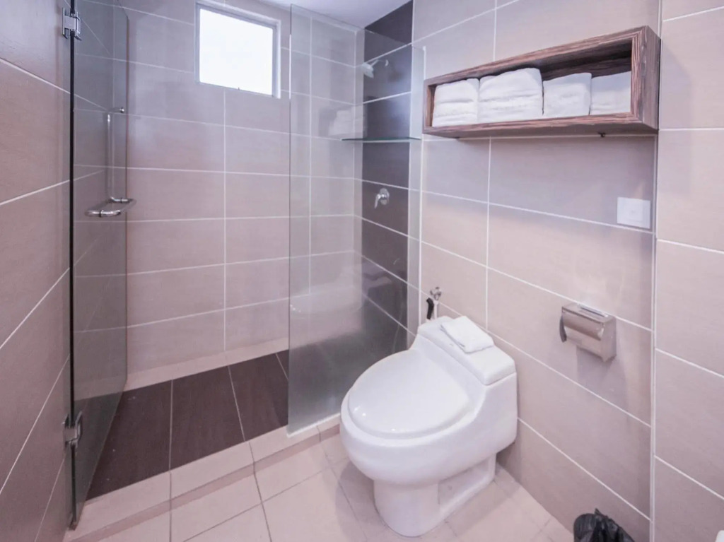 OYO Rooms Bundusan Commercial Centre