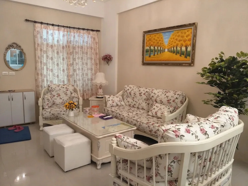 Red Apple B&B