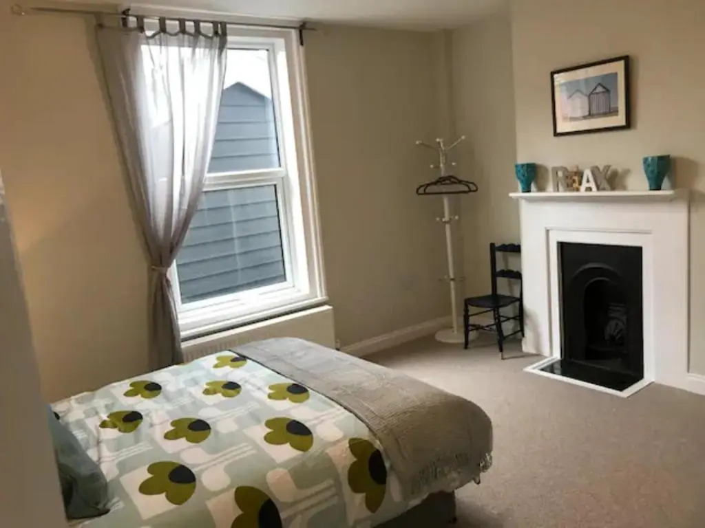 St Margarets Modern Georgian 2 bedroom apartment