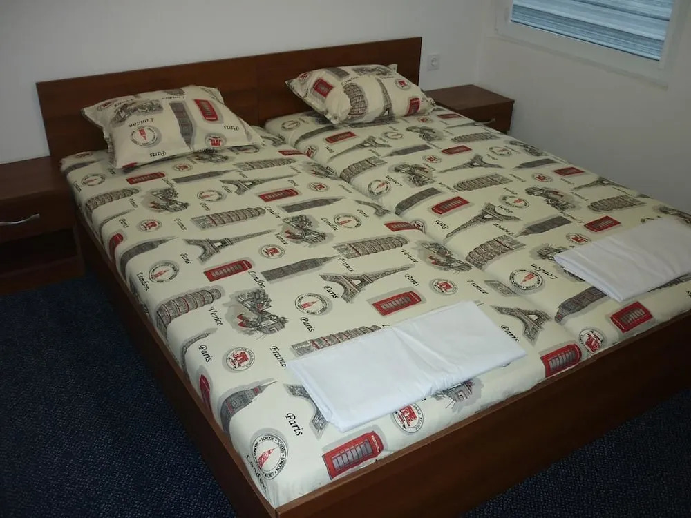 YALTA guesthouse