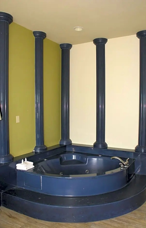 Casa Bella Hotel and Suites
