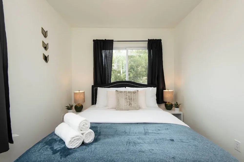 Cozy Apartment in Atwater Village