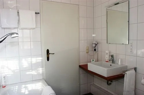 SLEEP & GO! self-service rooms