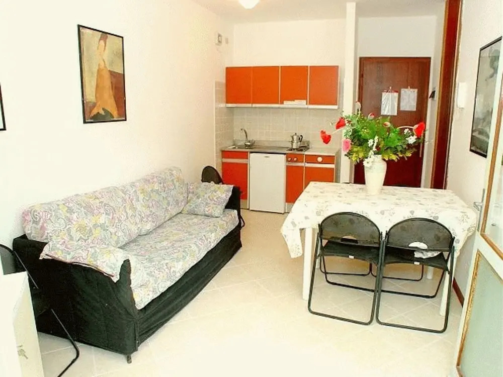Lignano Riviera Apartment With Pool Access