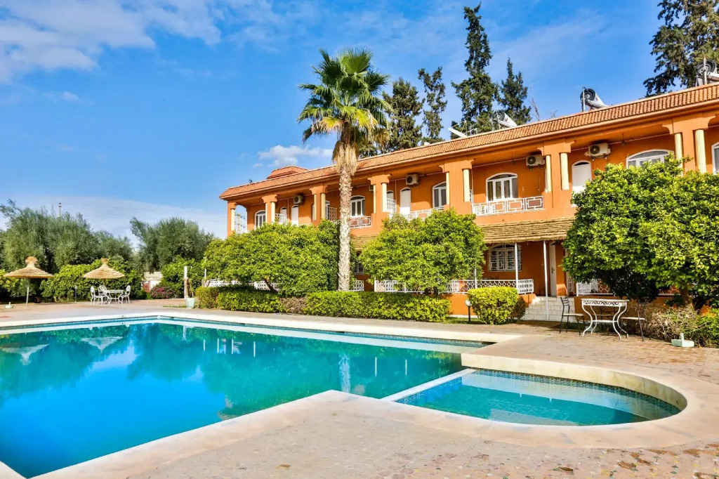 Hotel Al Bassatine