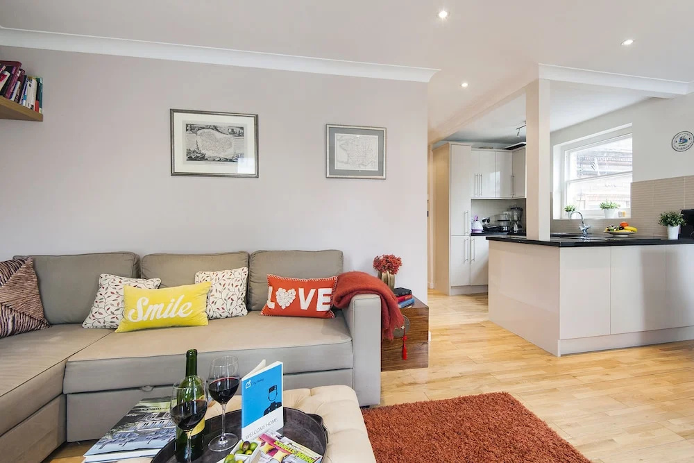 The South Kensington Courtfield Loft - ALR