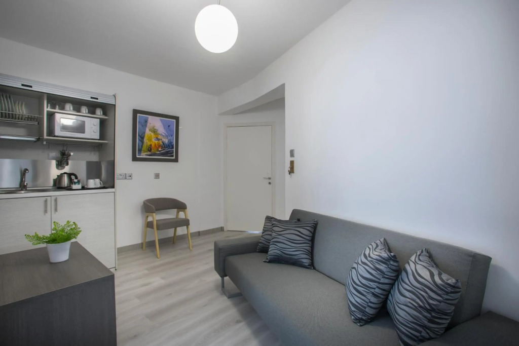 Petrou Bros Hotel Apartments