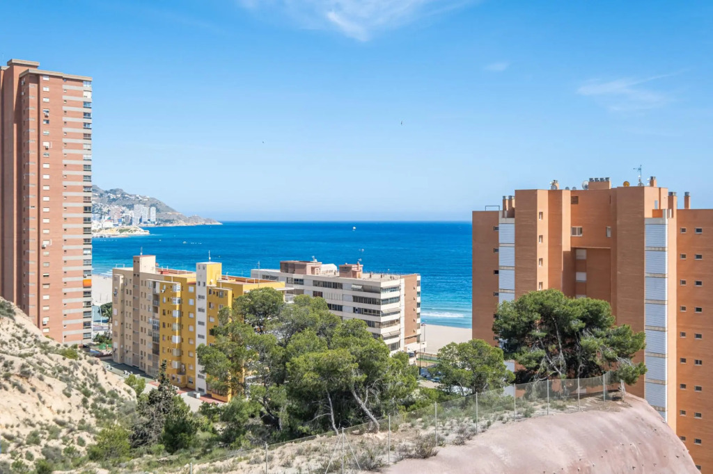 Sunset Drive 5-10 in Benidorm