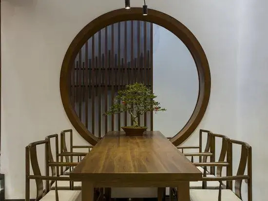 Jianguo Hidden Hotel(Yangzhou Thin West Lake)