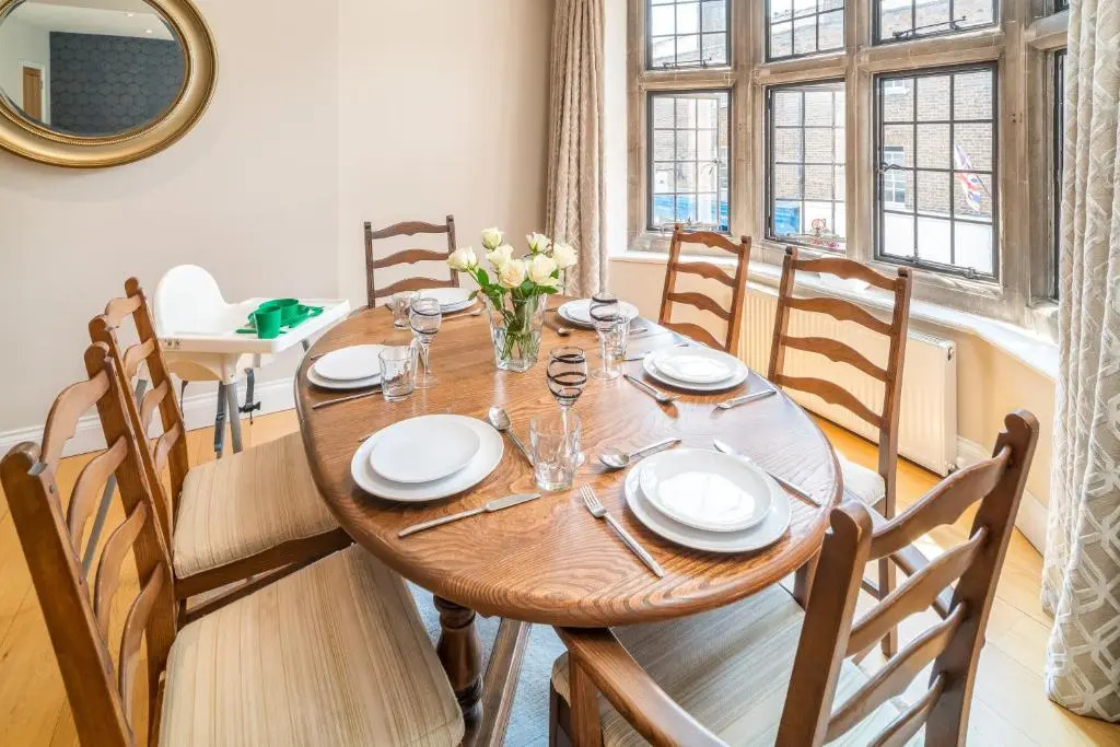 Castle Properties:Eton-The College