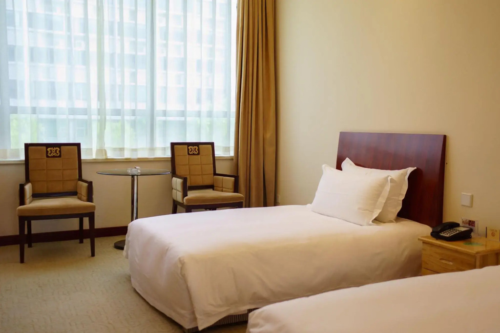 Shanghai Southern Airlines Pearl Hotel