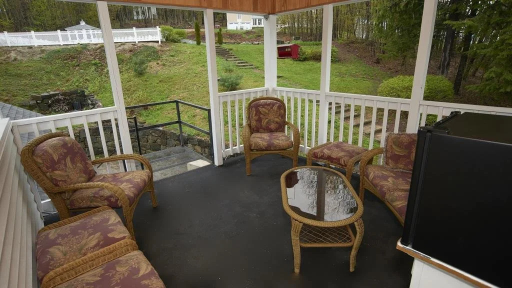 Sutton House B & B