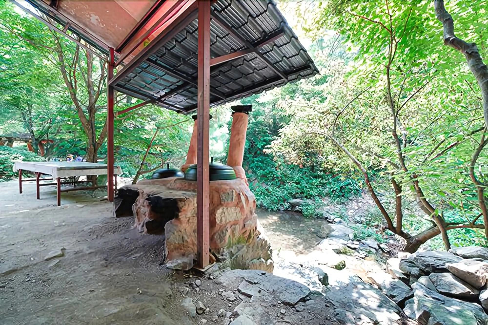 Yangpyeong Jongjagol Hill Fragrance Pension