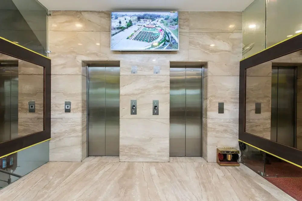Hotel Solaris