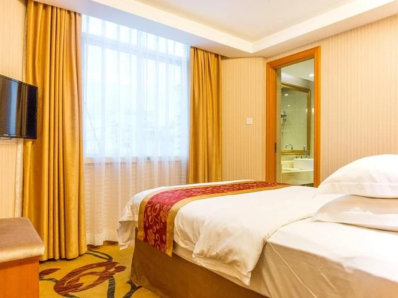 Vienna Hotel Sanya First Market