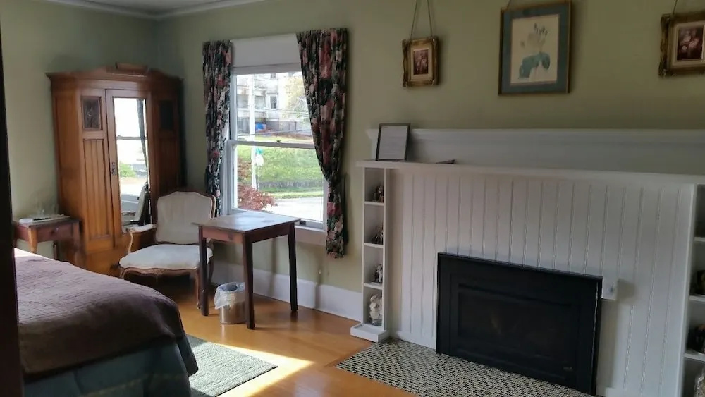Rose River Inn B&B