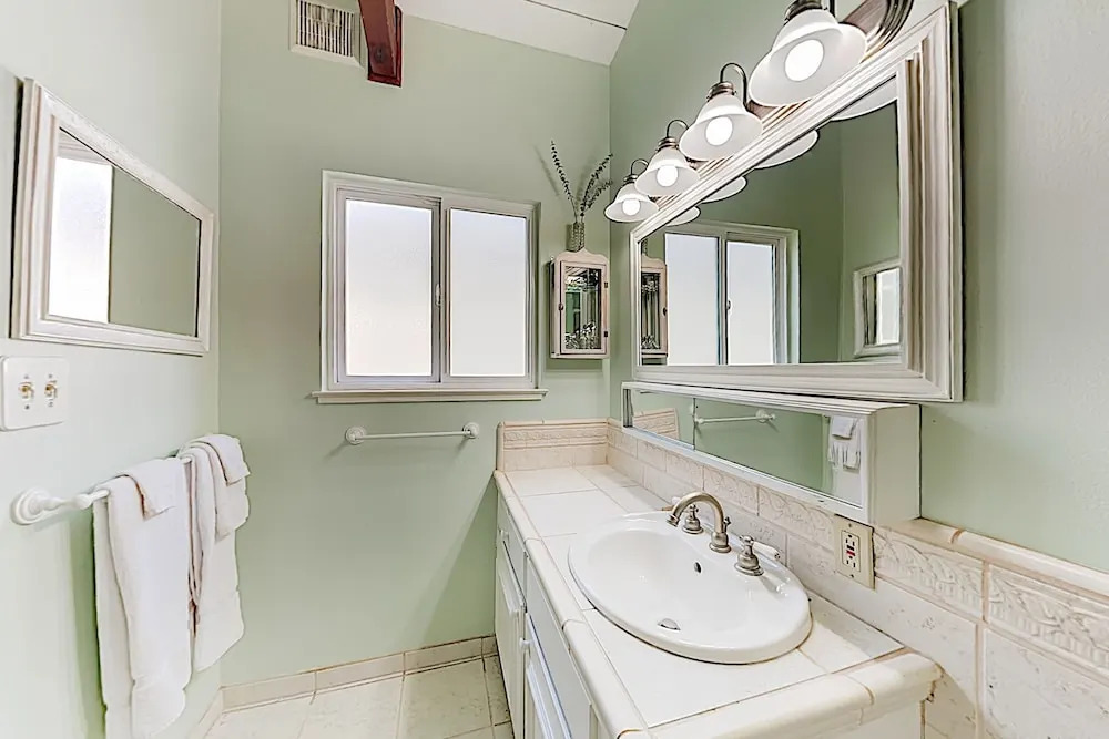 Townsend - 3 Br Home