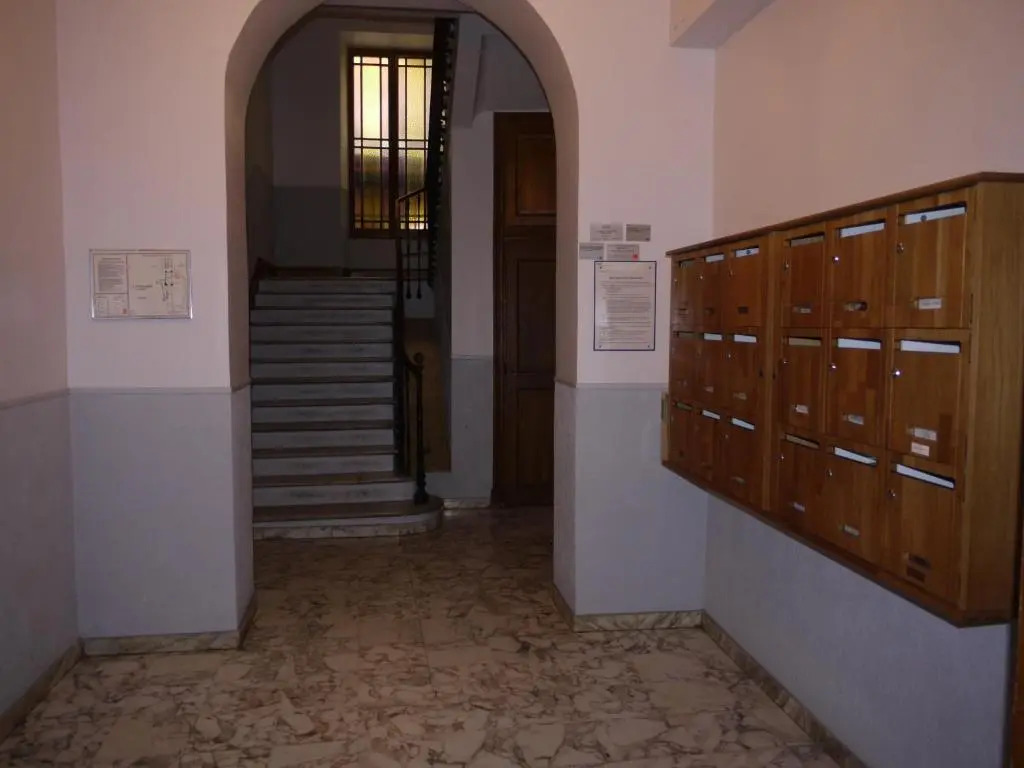Barla 3 - a Spacious One Bedroom Apartment Near Place Garibaldi