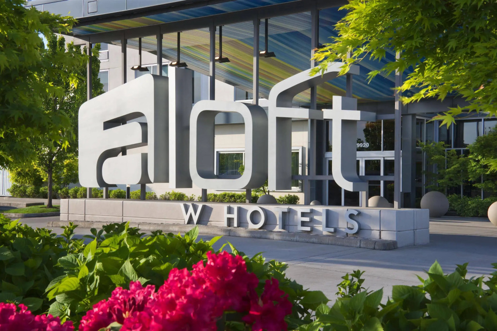Aloft by Marriott Portland Airport at Cascade Station